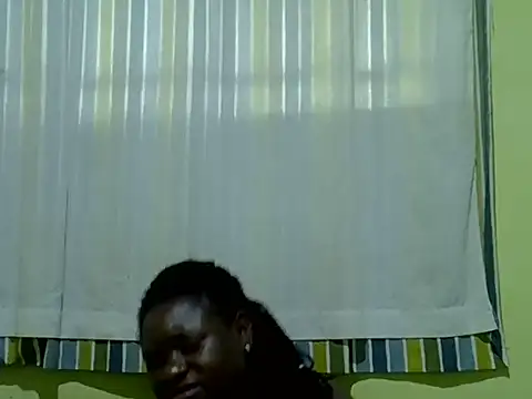 Snapshot of CURVY-CORAZZON chatting on July 14, 10:21 am CURVY-CORAZZON online show from July 14, 10:21 am