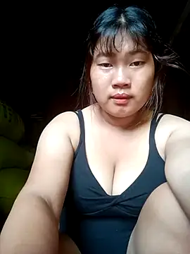 Emelyzz online show from July 14, 11:43 pm