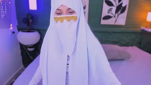 aisha k online show from July 13, 11:51 pm
