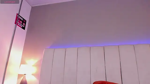 Kylie Mckenzie online show from August 1, 2:00 am