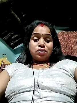 Snapshot of Cut_simran56 chatting on June 23, 10:30 pm Cut simran56 online show from June 23, 10:30 pm
