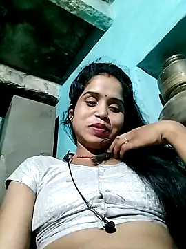 Snapshot of Cut_simran56 chatting on July 3, 9:59 am Cut simran56 online show from July 3, 9:59 am