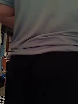 Dickbetweencheeks online show from June 23, 5:38 am
