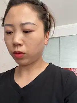 skii5522 online show from June 12, 8:13 am