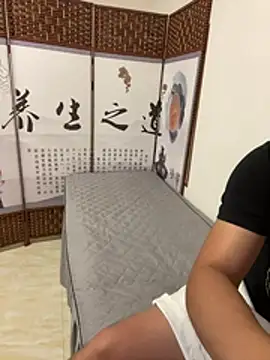 Snapshot of qujing002 chatting on July 26, 2:02 pm qujing002 online show from July 26, 2:02 pm
