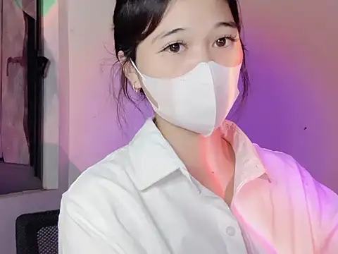 Snapshot of miumiubeauty chatting on June 27, 3:50 pm miumiubeauty online show from June 27, 3:50 pm