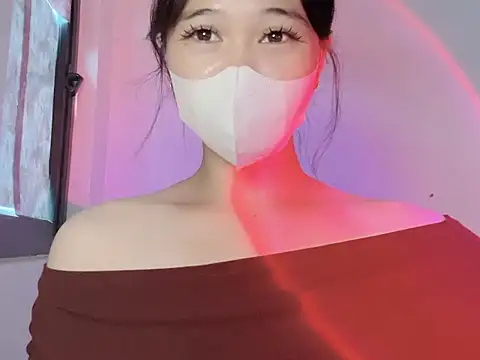 Snapshot of miumiubeauty chatting on July 22, 5:32 am miumiubeauty online show from July 22, 5:32 am