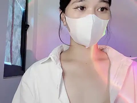 Snapshot of miumiubeauty chatting on July 24, 6:55 am miumiubeauty online show from July 24, 6:55 am