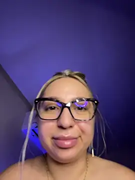 xLexi online show from July 1, 5:45 pm