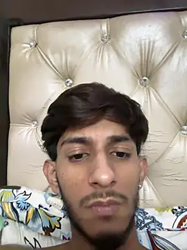 Snapshot of ronnnnn718 chatting on July 17, 11:20 pm ronnnnn718 online show from July 17, 11:20 pm