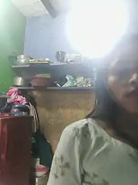 Cute Merry   online show from June 20, 5:43 am