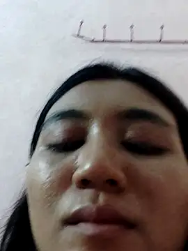 Snapshot of Rayya_4yy chatting on August 2, 4:49 pm Rayya 4yy online show from August 2, 4:49 pm