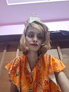 Snapshot of Alishaaroralive chatting on August 1, 11:25 pm Alishaaroralive online show from August 1, 11:25 pm