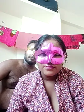 Snapshot of secret_-Couples chatting on June 13, 7:39 am secret -Couples online show from June 13, 7:39 am