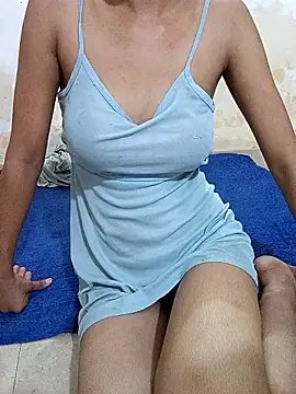 Yours Alisha online show from June 11, 10:46 am