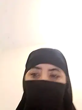 Snapshot of Capitana-arab chatting on June 27, 1:21 am Capitana-arab online show from June 27, 1:21 am