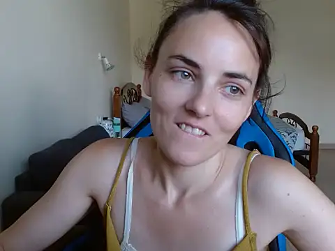 OliviaTheS online show from July 3, 10:10 am