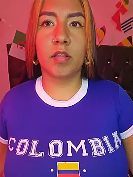 Snapshot of IamAmbar01 chatting on July 8, 2:43 pm IamAmbar01 online show from July 8, 2:43 pm