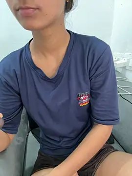 raina 143- online show from July 3, 9:37 am