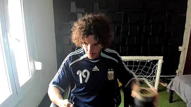 Snapshot of SoccerPlayerr chatting on June 11, 6:55 am SoccerPlayerr online show from June 11, 6:55 am