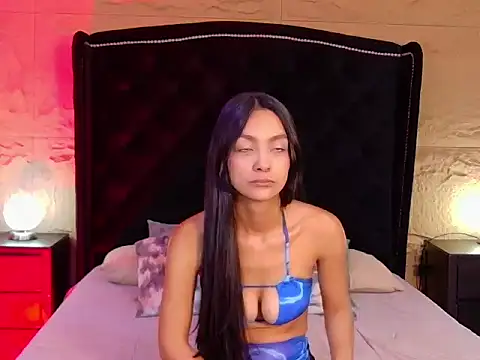 Snapshot of Ella_Walsh chatting on July 3, 12:11 pm Ella Walsh online show from July 3, 12:11 pm