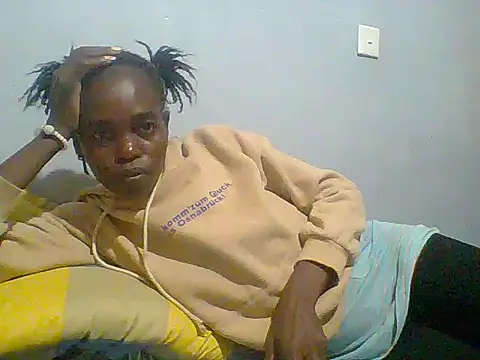 Snapshot of fancyfancy1 chatting on June 15, 6:54 pm fancyfancy1 online show from June 15, 6:54 pm