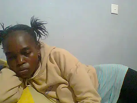 Snapshot of fancyfancy1 chatting on June 16, 7:00 am fancyfancy1 online show from June 16, 7:00 am