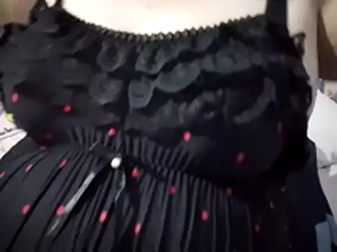 Snapshot of Sara-beela chatting on July 21, 3:42 am Sara-beela online show from July 21, 3:42 am