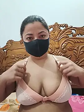 Snapshot of crazy-girl56 chatting on June 16, 2:52 pm crazy-girl56 online show from June 16, 2:52 pm