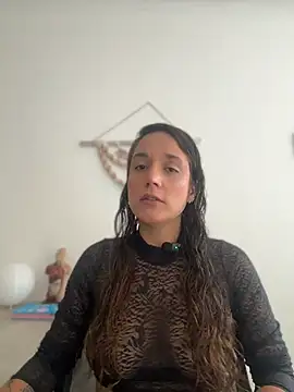 Snapshot of SOPHIA_VELMONT chatting on June 12, 1:10 pm SOPHIA VELMONT online show from June 12, 1:10 pm