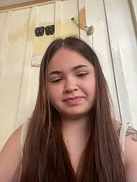 bella  hott online show from July 29, 10:46 am