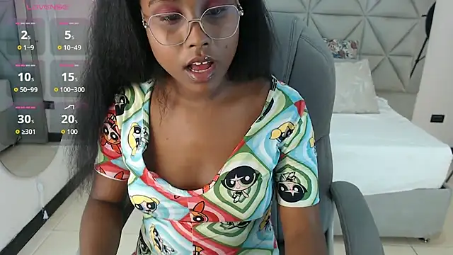 Snapshot of lily_mendoza chatting on July 21, 8:11 pm lily mendoza online show from July 21, 8:11 pm