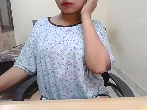 Bold-Divya1 online show from July 9, 7:51 pm