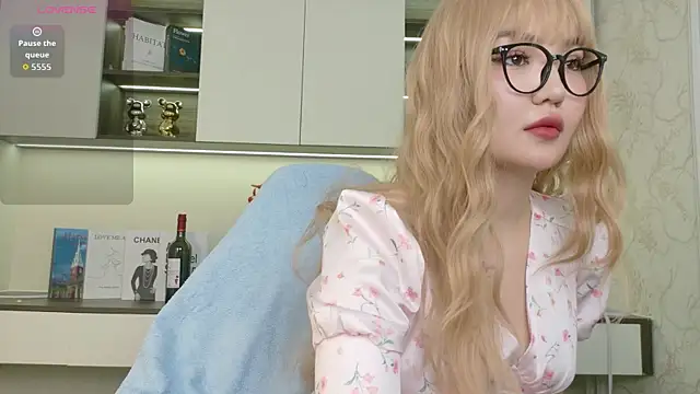 sakuraclover online show from August 3, 2:11 pm
