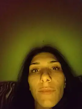 malachicca9 online show from June 15, 8:33 pm