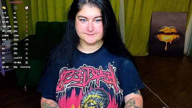 Snapshot of CessieBler chatting on July 29, 5:44 pm CessieBler online show from July 29, 5:44 pm