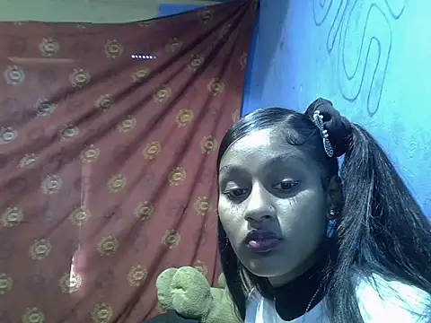 Snapshot of indianbeauty980 chatting on July 18, 11:47 am indianbeauty980 online show from July 18, 11:47 am