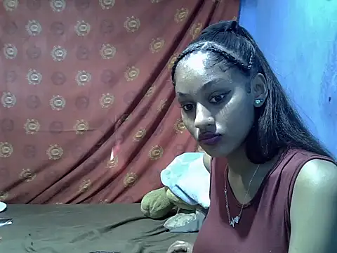 Snapshot of indianbeauty980 chatting on July 20, 1:57 pm indianbeauty980 online show from July 20, 1:57 pm