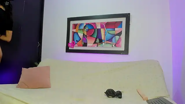 Snapshot of sweety_milk_ chatting on June 27, 1:28 pm sweety milk online show from June 27, 1:28 pm