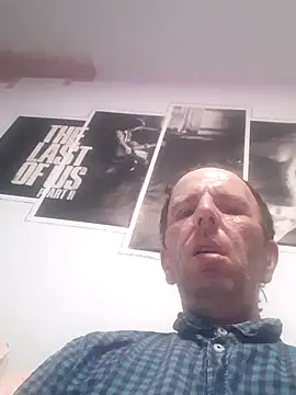 naughtygermanguy85 online show from June 13, 3:15 am