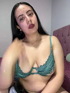 IvyVelvet  online show from June 28, 1:22 am