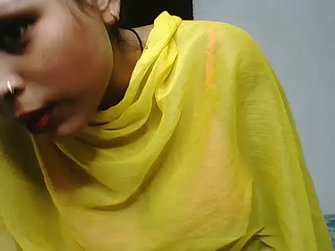 RADHIKA SINGH8 online show from June 19, 6:18 am