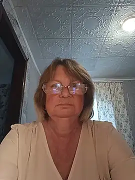 MilashkaCutie50 online show from July 18, 3:33 am