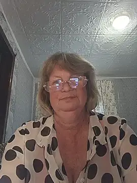 MilashkaCutie50 online show from July 21, 3:31 am