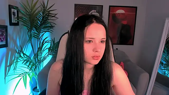 Snapshot of AmeliaRiviera chatting on July 14, 5:56 am AmeliaRiviera online show from July 14, 5:56 am