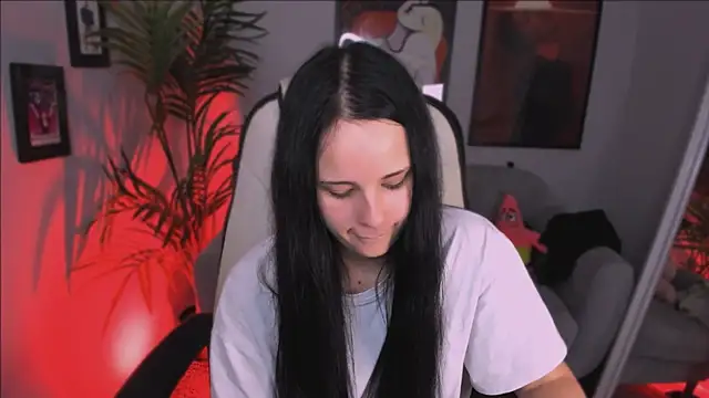 Snapshot of AmeliaRiviera chatting on July 28, 3:21 pm AmeliaRiviera online show from July 28, 3:21 pm