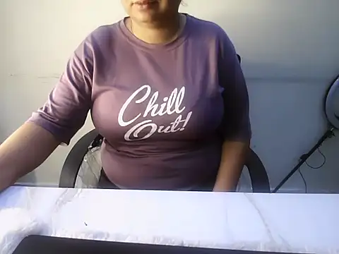 Snapshot of cutie_anjel chatting on June 14, 3:47 pm cutie anjel online show from June 14, 3:47 pm