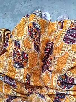 Snapshot of NEELU_VERMAA chatting on July 2, 12:44 pm NEELU VERMAA online show from July 2, 12:44 pm