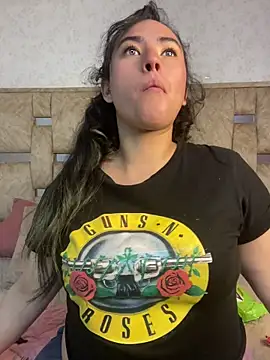 Snapshot of sophia_pink17 chatting on July 11, 12:52 pm sophia pink17 online show from July 11, 12:52 pm