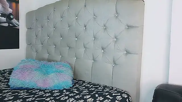 crazy love 20 online show from July 30, 3:11 pm